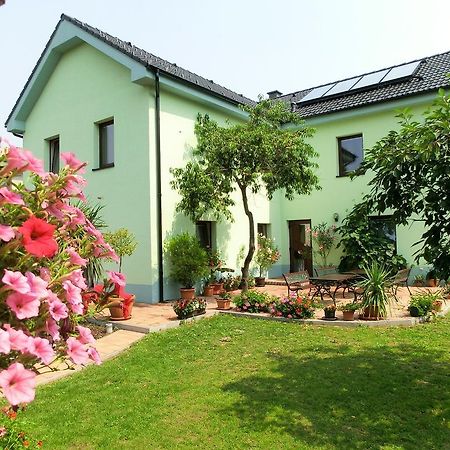 Vila Evicka Соботка Екстериор снимка