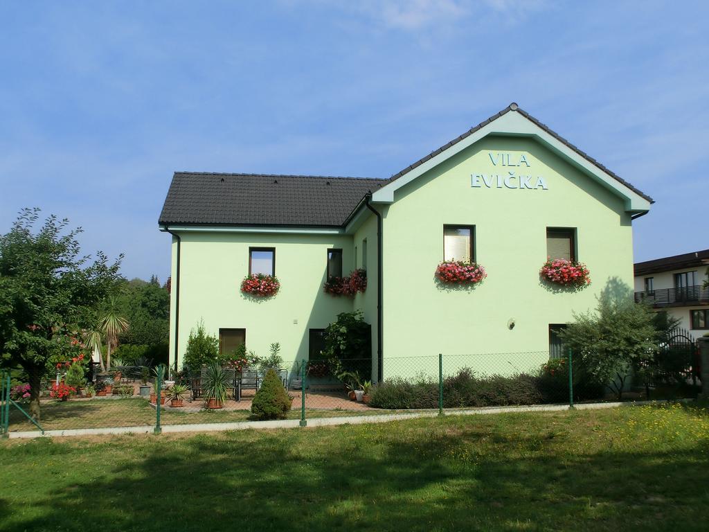 Vila Evicka Соботка Екстериор снимка